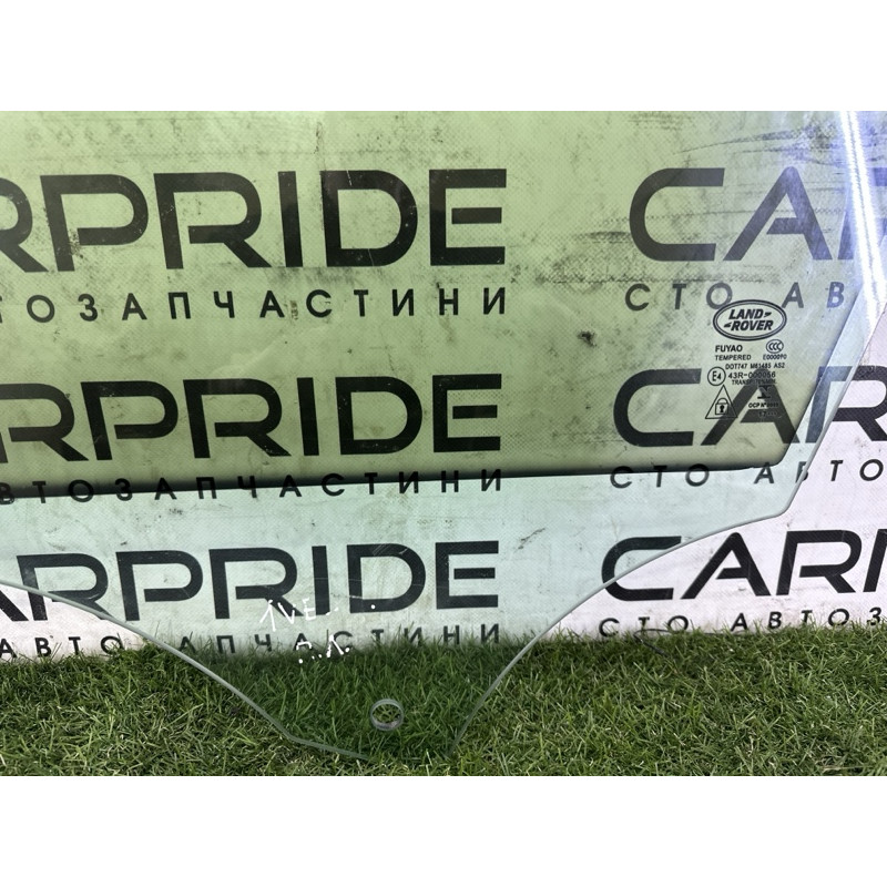 Стекло (кузов и элементы) LAND ROVER Range Rover Velar L560 2018 2.0 LR093209