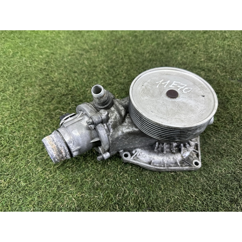 Помпа (система охлаждения) BMW X5 E70 2012 4.4 11517548263
