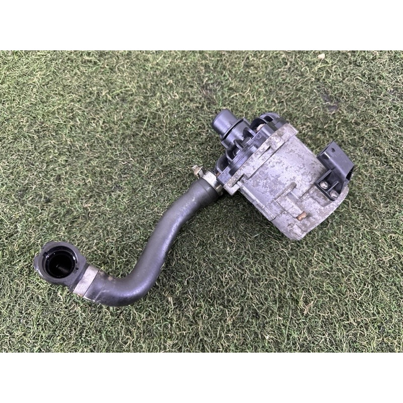 Помпа электрическая (электрика) BMW X5 E70 2012 4.4 11517566335