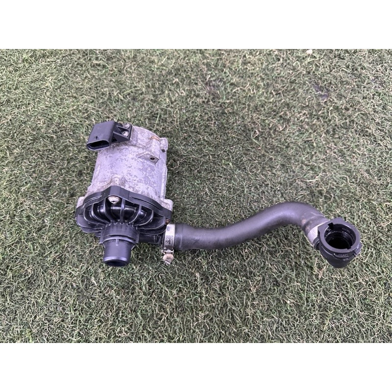 Помпа электрическая (электрика) BMW X5 E70 2012 4.4 11517566335