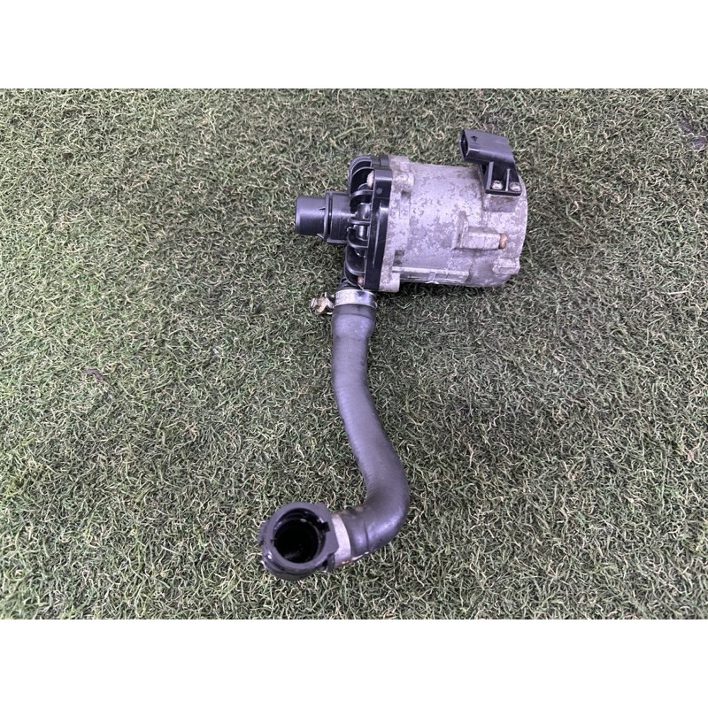 Помпа электрическая (электрика) BMW X5 E70 2012 4.4 11517566335