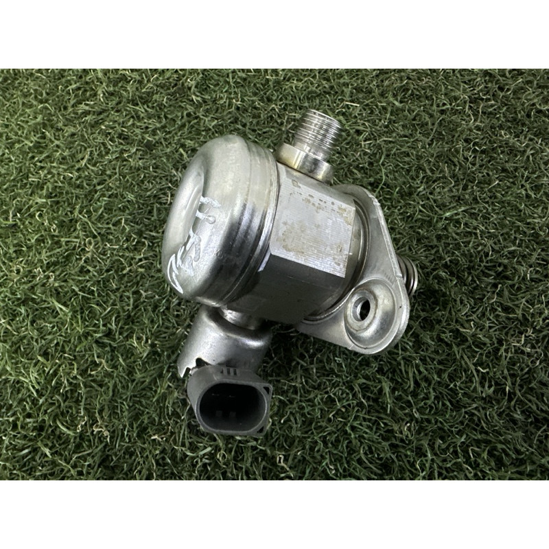 ТНВД (паливна система) BMW X5 E70 2012 4.4 13517595339