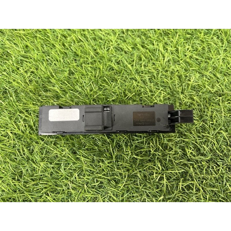 Кнопка памяти сидения (электрика / кнопки) Volkswagen Touareg NF 2012 3.0 Hybrid CGFA 7P2959769A