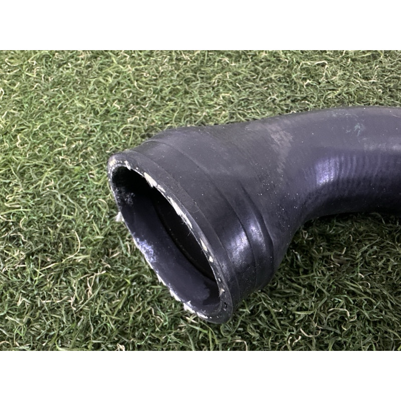 Патрубок интеркулера (двигатель и элементы) BMW X5 E70 2012 4.4 13717575408