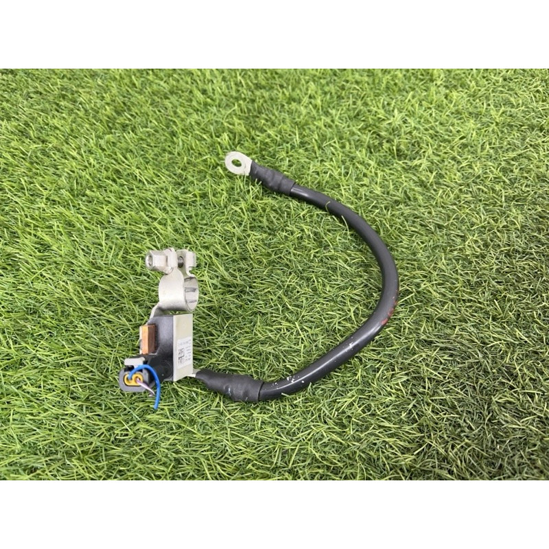 Клема мінусова (електрика) AUDI A4 B9 2018 2.0 DBPA 8S0915181C