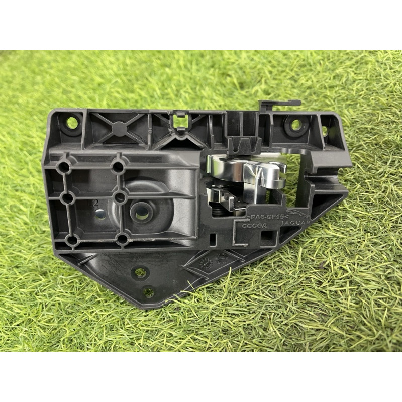 Ручка двери внутренняя (салон) LAND ROVER Range Rover Evoque L538 2016 2.0 LR065132