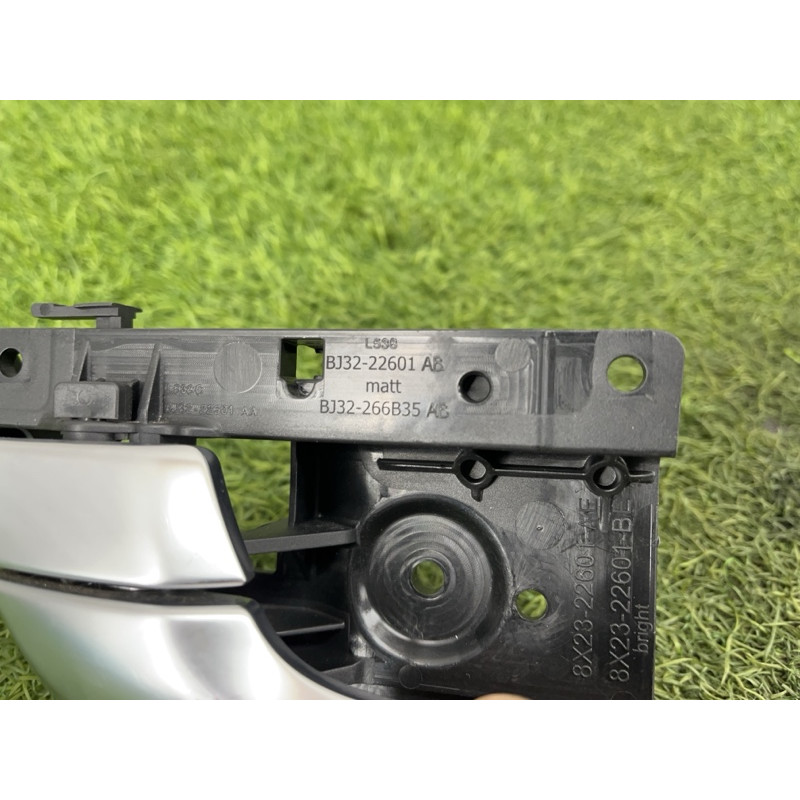 Ручка двери внутренняя (салон) LAND ROVER Range Rover Evoque L538 2016 2.0 LR065132