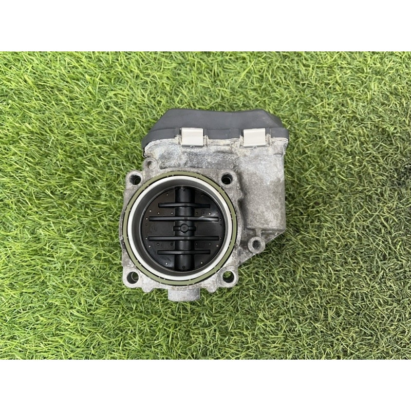 Дросельна заслонка (електрика двигуна) BMW X5 F15 2015 4.4 13547555944