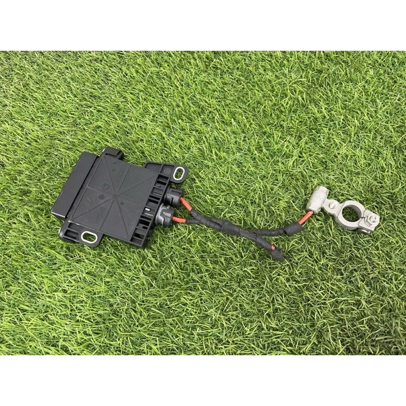 Розподільник струму (електрика) BMW X5 F15 2015 4.4 61149289374