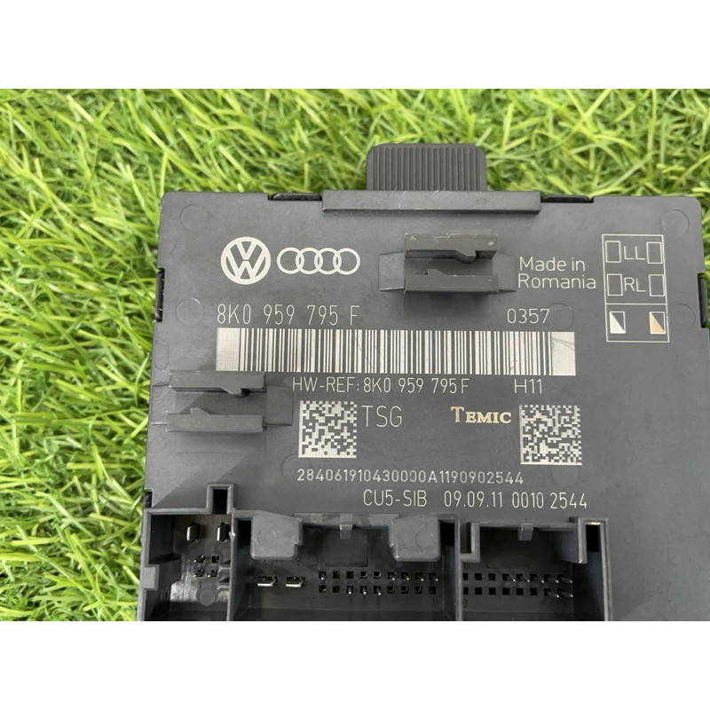 Блок управління дверима (електрика / блоки управління) AUDI Q5 8R 2012 3.2 8K0959795F