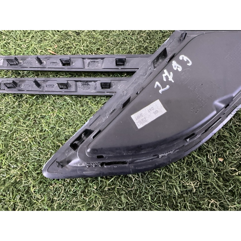 Молдинг крила (кузов и элементы) LAND ROVER RANGE ROVER Sport L494 2014 5.0 LR053798