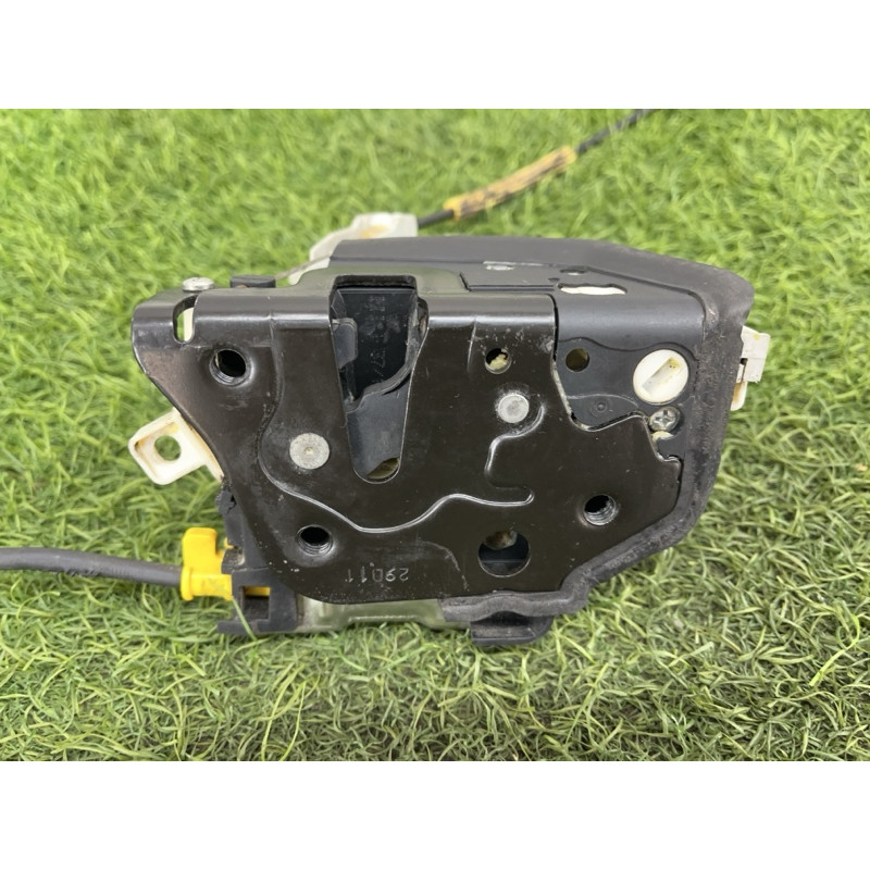 Замок двери (кузов и элементы) AUDI Q5 8R 2012 3.2 8J1837016D