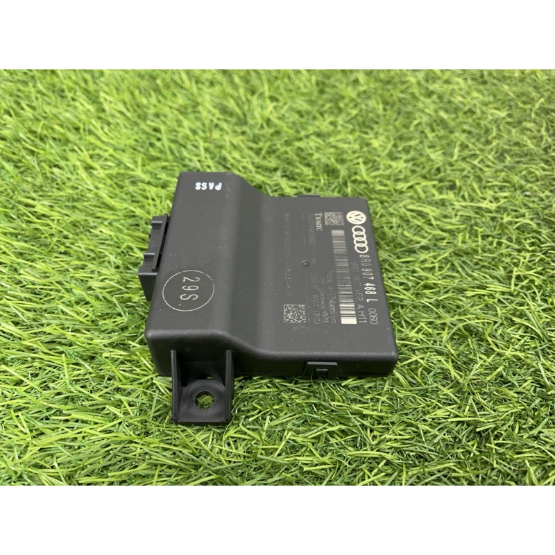 Блок Gateway (электрика / блоки управления) AUDI A4 B8 2014 2.0 TFSI CAED 8R0907468L