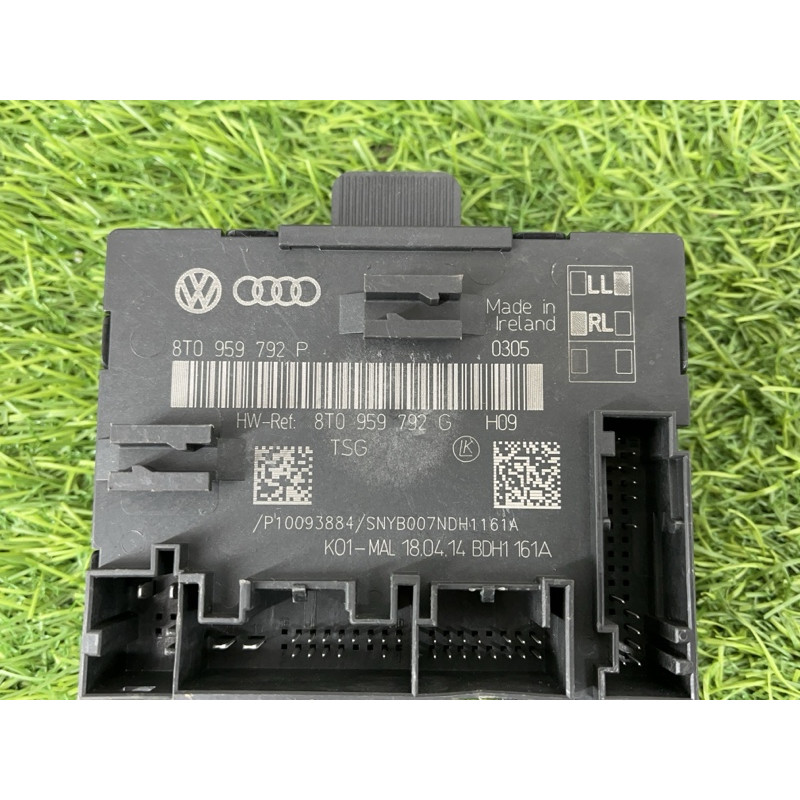 Блок управления дверьми (электрика / блоки управления) AUDI A4 B8 2014 2.0 TFSI CAED 8T0959792P