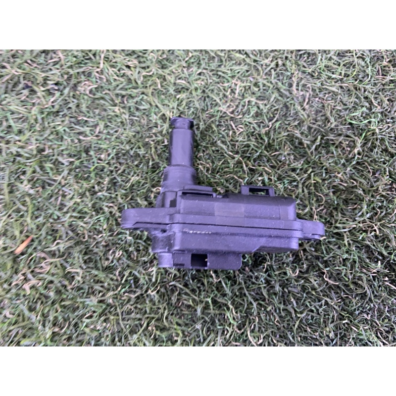 Привод лючка топливного бака (электрика) AUDI Q5 FY 2018 2.0 DAYB 80A862153