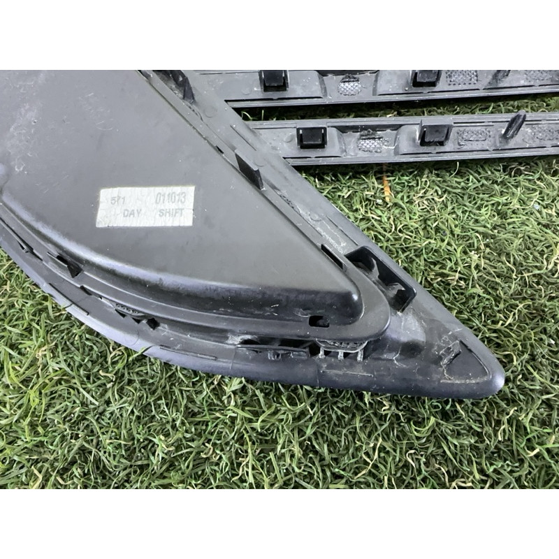 Молдинг крыла (кузов и элементы) LAND ROVER RANGE ROVER Sport L494 2014 5.0 LR053795
