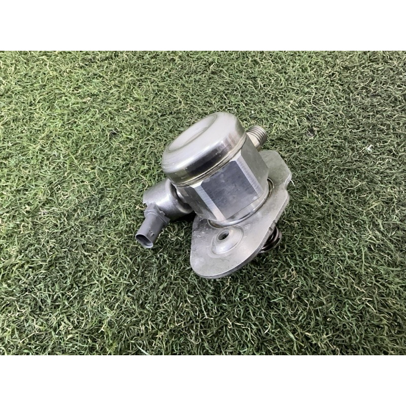 ТНВД (топливная система) BMW X3 F25 2013 2.0 13518604229