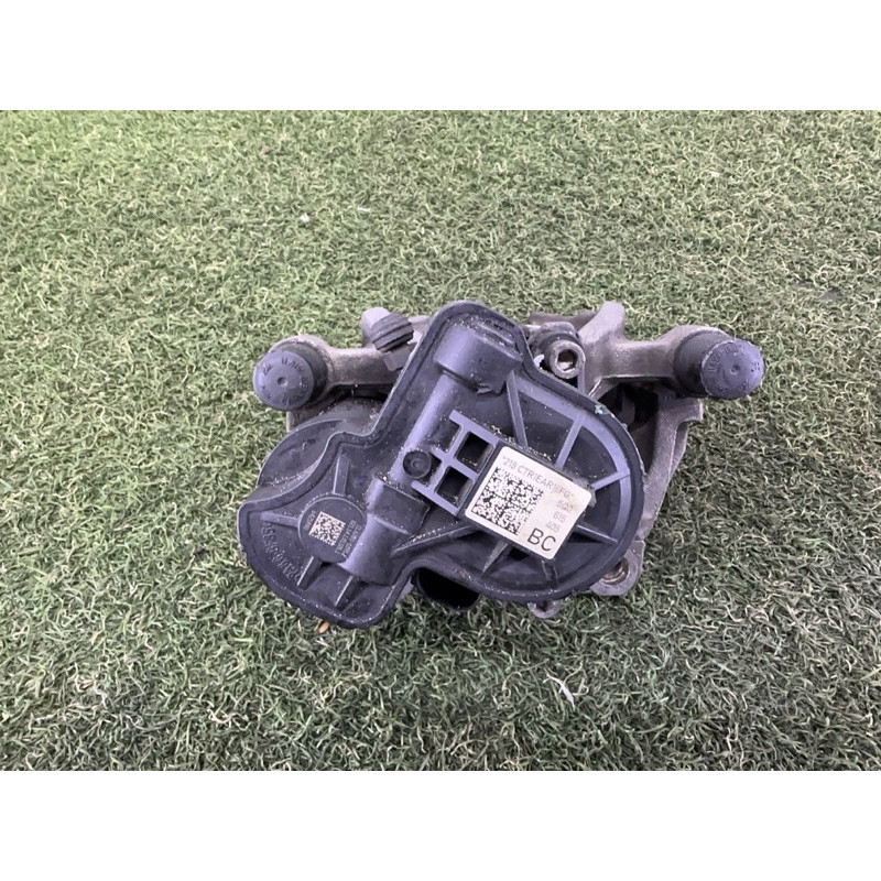 Гальмівний супорт (гальмівна система) AUDI A3 8V 2015 1.8 8V0615423
