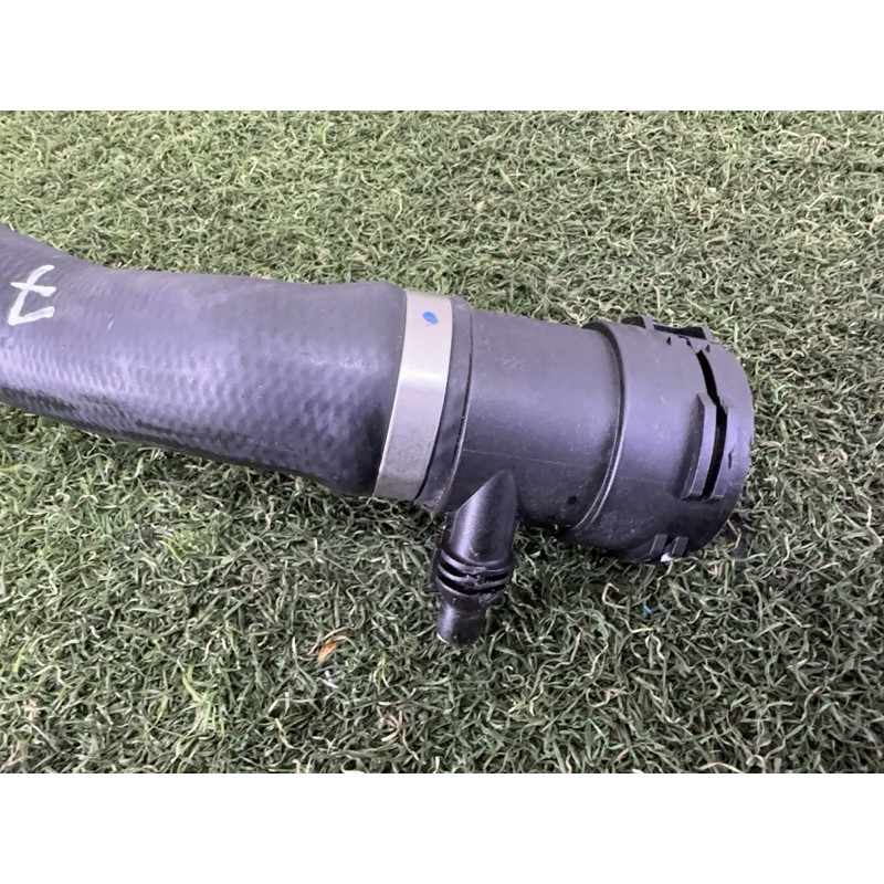 Патрубок (система охлаждения) BMW X3 F25 2013 2.0 17127646155