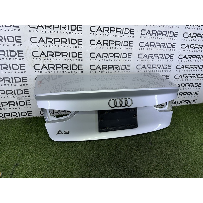 Кришка багажника (кузов і елементи) AUDI A3 8V 2015 1.8 8V5827025F