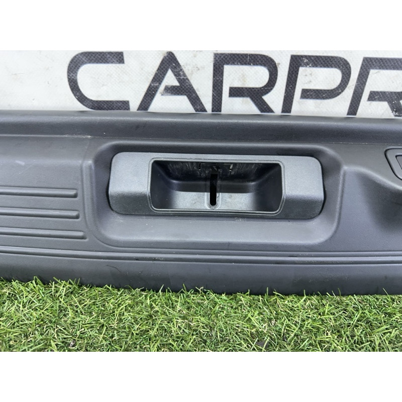 Обшивка кришки багажника (салон) LAND ROVER Range Rover L405 2014 5.0 LR038140