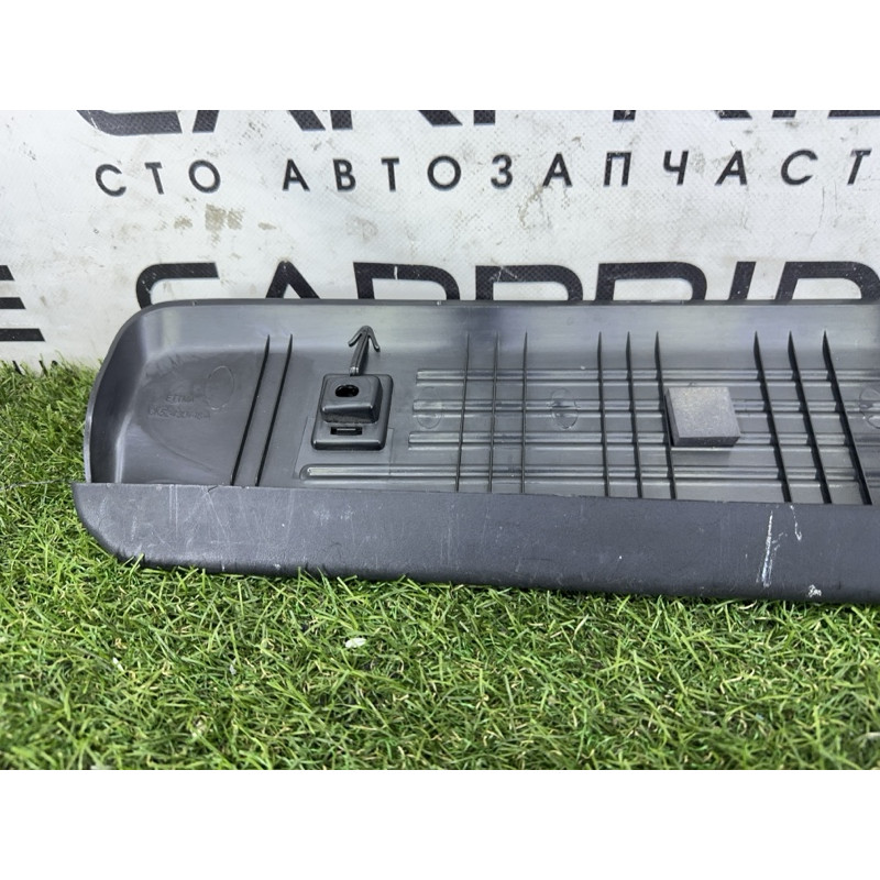 Обшивка кришки багажника (салон) LAND ROVER Range Rover L405 2014 5.0 LR038140