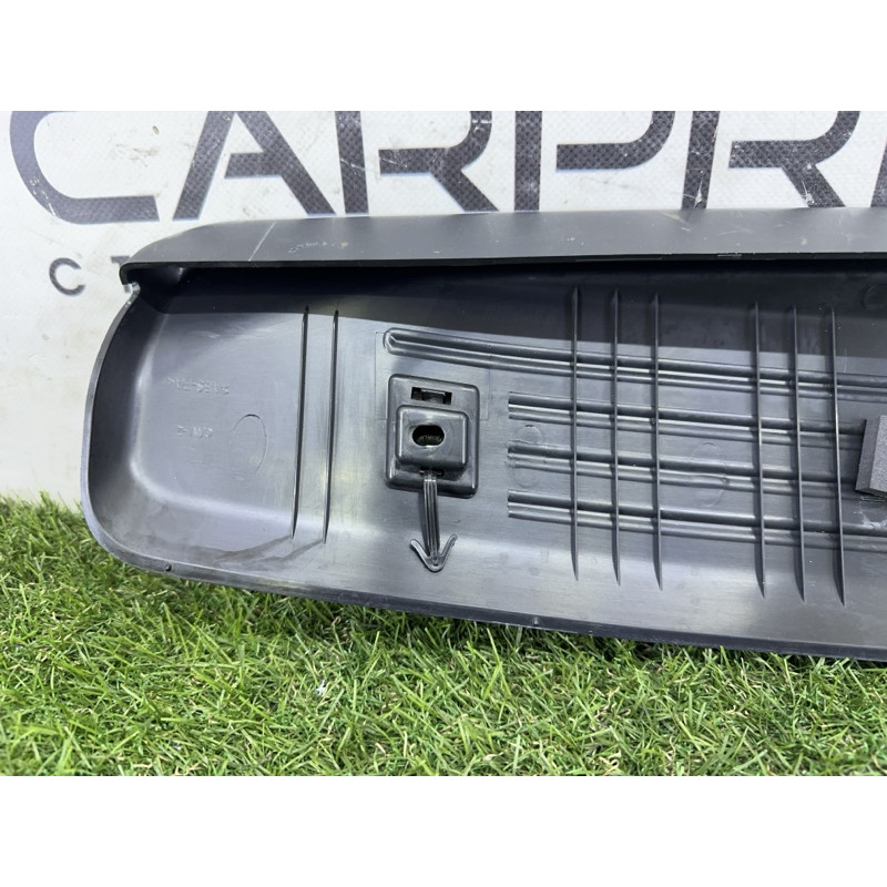 Обшивка кришки багажника (салон) LAND ROVER Range Rover L405 2014 5.0 LR038140