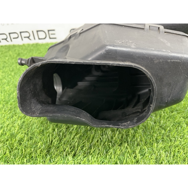 Корпус повітряного фільтра (подача палива) Nissan Murano Z50 16500-CA00A