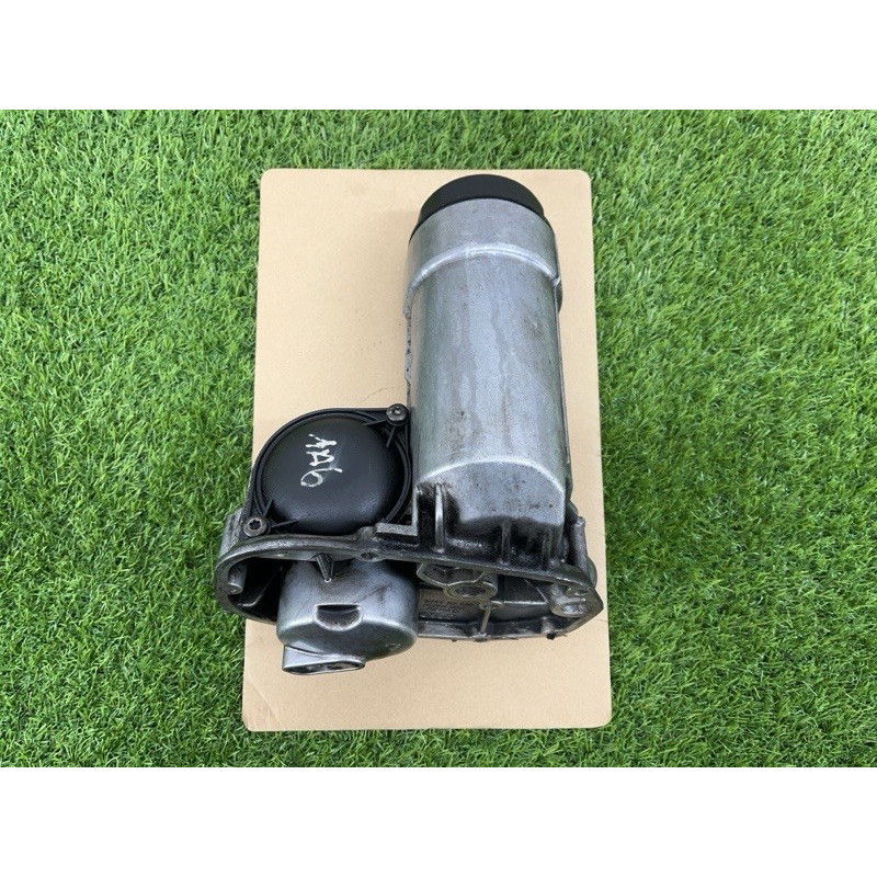 Корпус масляного фільтра (двигун та елементи) AUDI A6 C5 2001 2.5 AKE 059115405E
