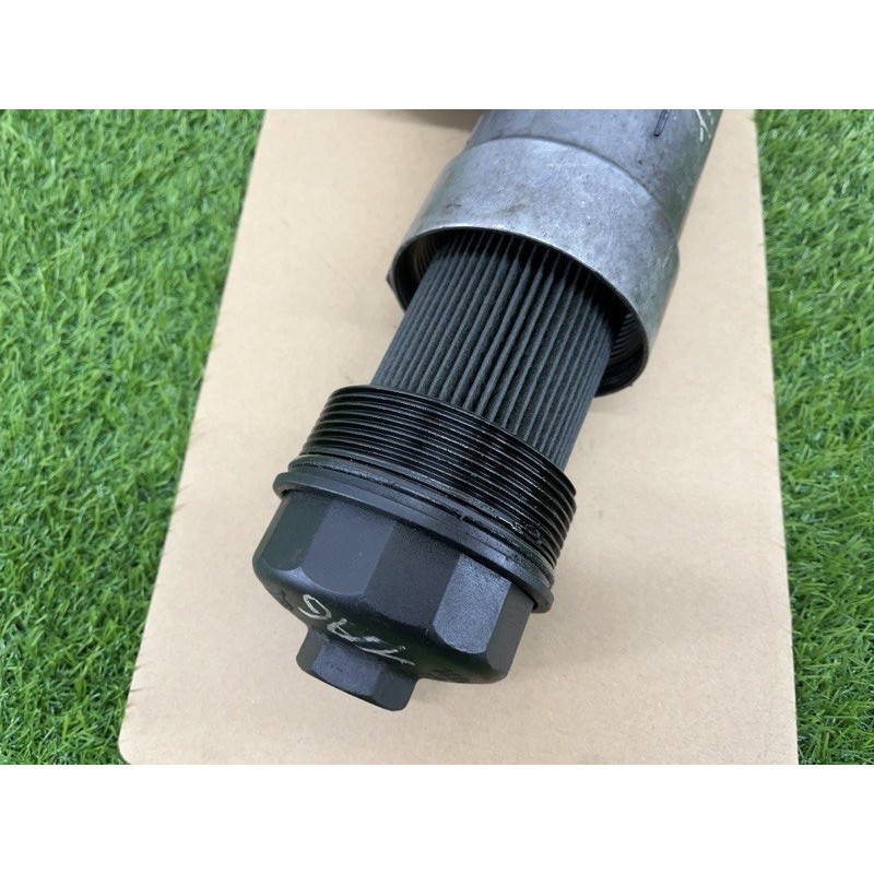 Корпус масляного фільтра (двигун та елементи) AUDI A6 C5 2001 2.5 AKE 059115405E